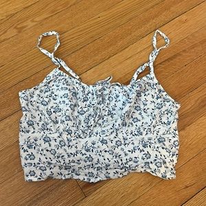hollister white blue floral tank top!